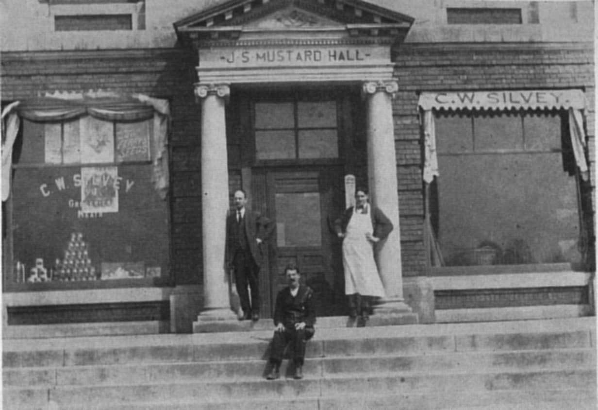 Broad Ripple 1968 BRHS History Booklet Chapter Six